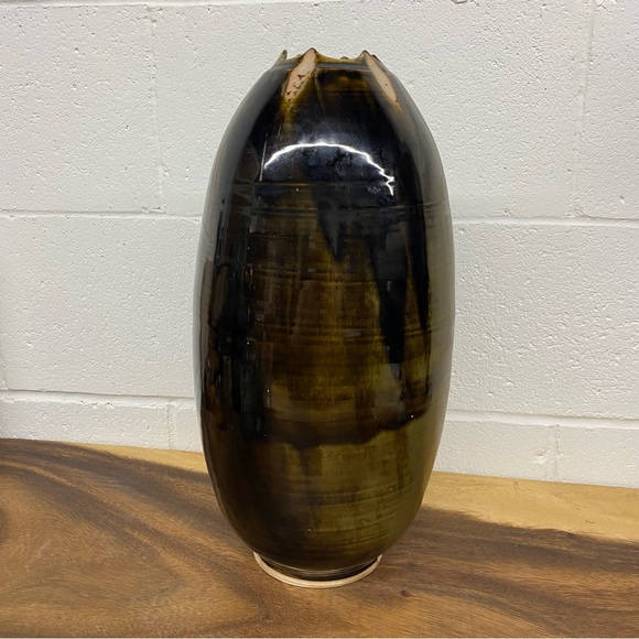 17” Tall Pottery Floor Vase Artisan Made - Picture 5 of 12